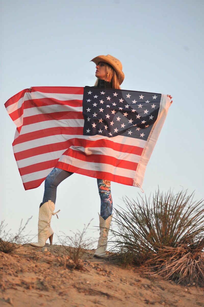 Шарлотта, 22 года, 4 размер груди